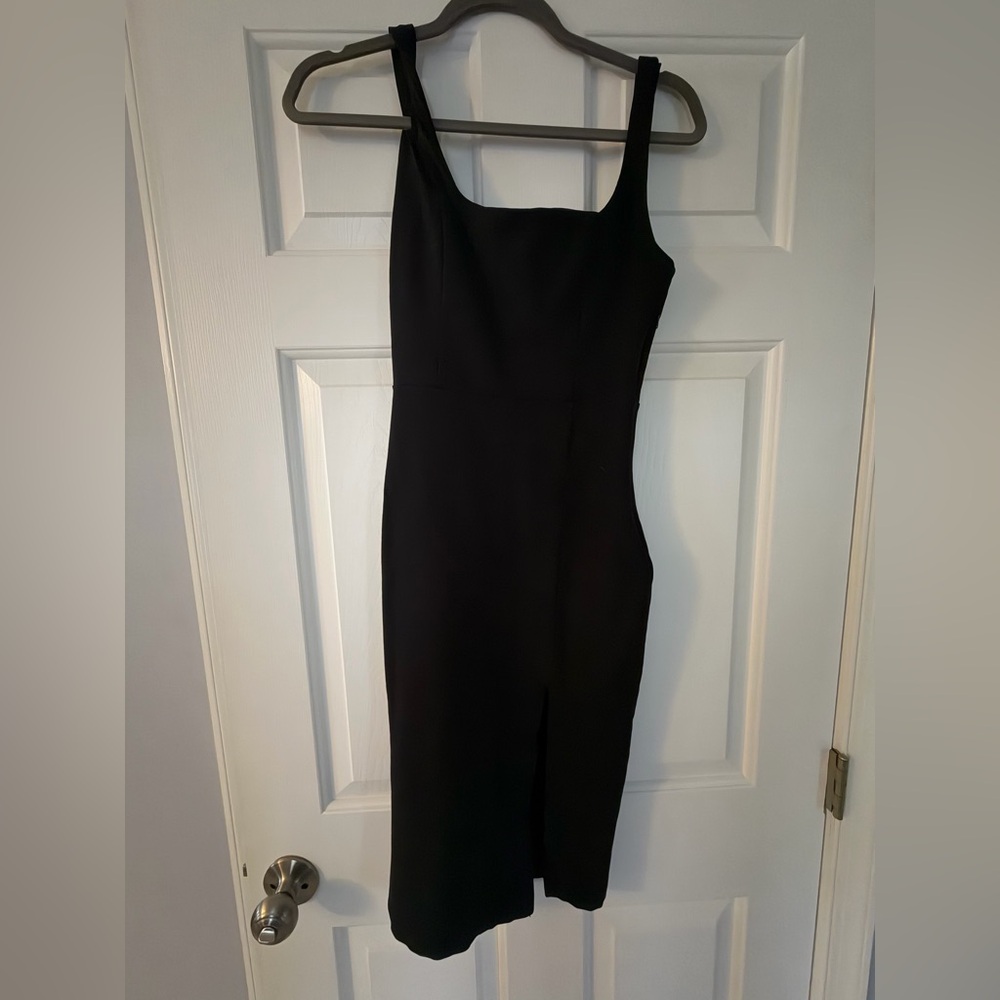 Socialite Black Midi Dress